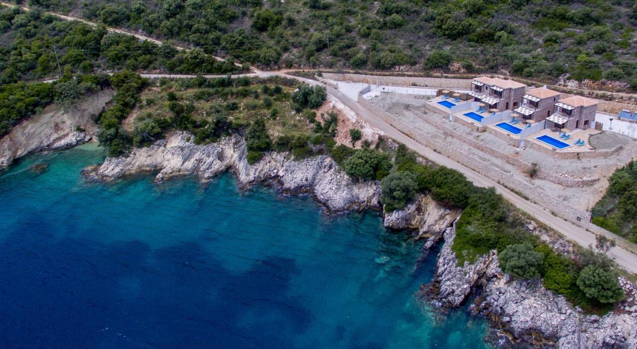 Amousso Beach Villas Marantochori ภายนอก รูปภาพ