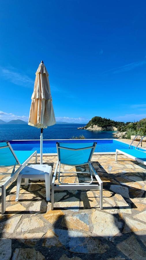 Amousso Beach Villas Marantochori ภายนอก รูปภาพ