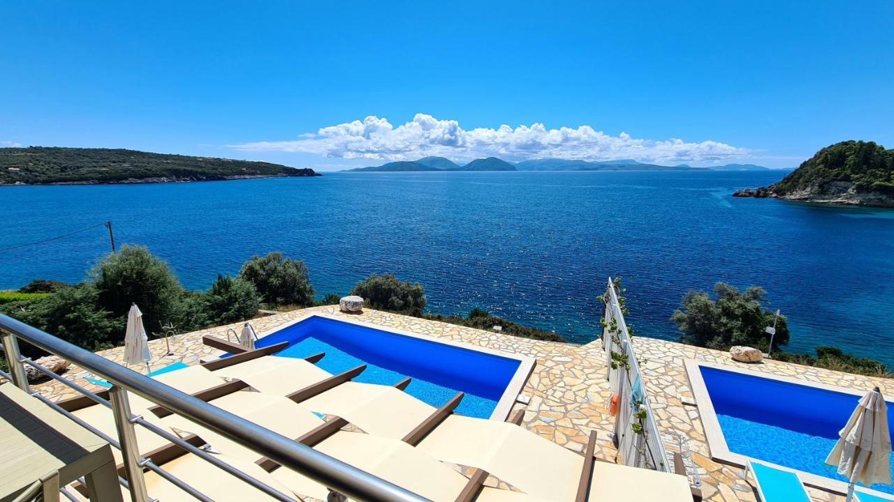 Amousso Beach Villas Marantochori ภายนอก รูปภาพ