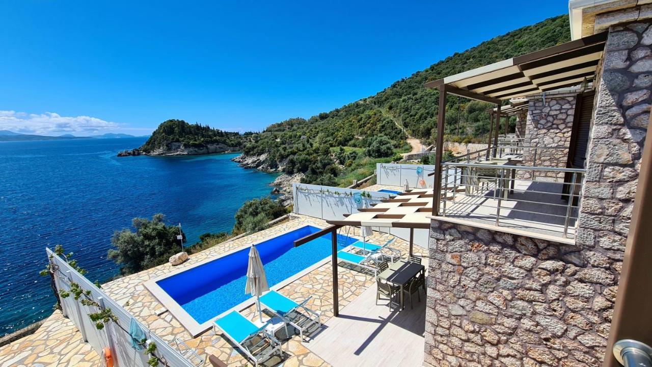 Amousso Beach Villas Marantochori ภายนอก รูปภาพ